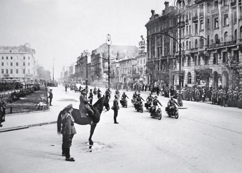 Warszawa II wojna światowa