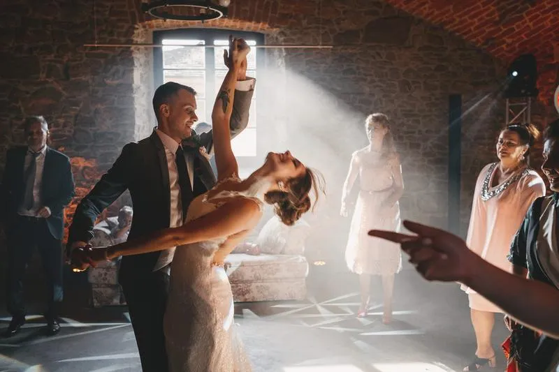 Wedding photography tips